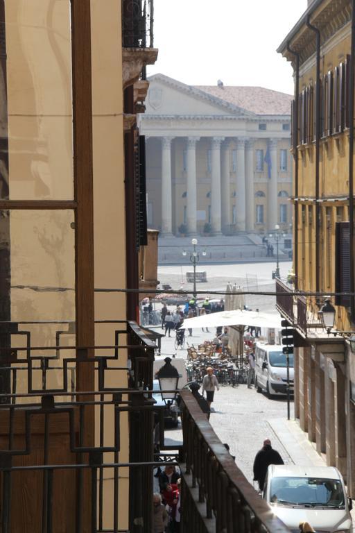 Residenza L'Angolo Di Verona Eksteriør billede